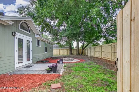 10204 Lone Star Road Jacksonville FL 32225