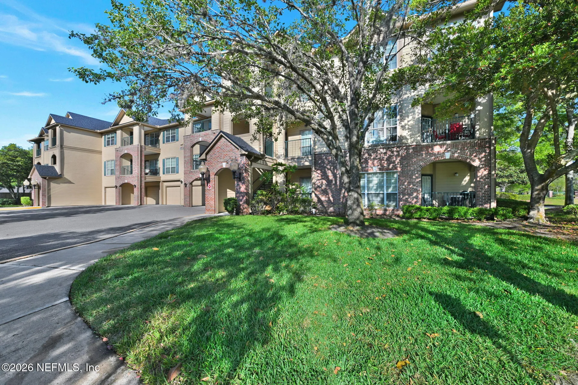 7800 Point Meadows Drive Jacksonville FL 32256