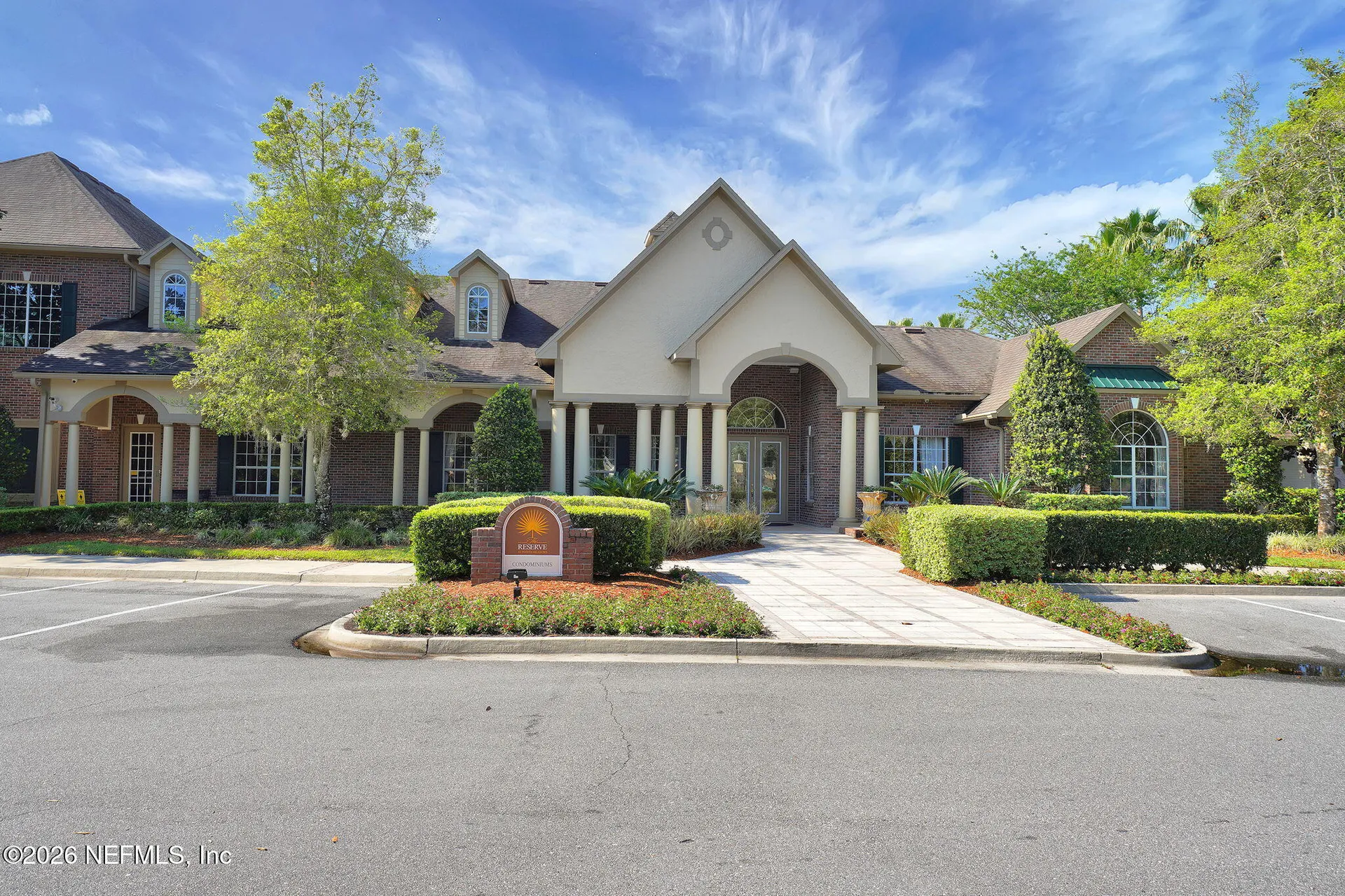 7800 Point Meadows Drive Jacksonville FL 32256