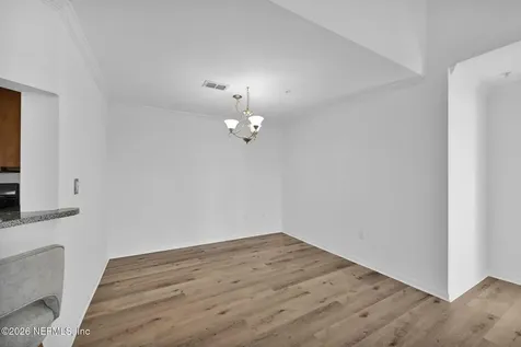 7800 Point Meadows Drive Jacksonville FL 32256
