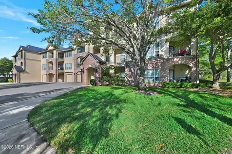 7800 Point Meadows Drive Jacksonville FL 32256
