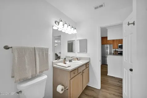 7800 Point Meadows Drive Jacksonville FL 32256