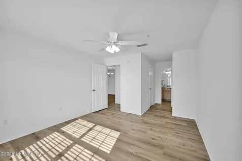 7800 Point Meadows Drive Jacksonville FL 32256