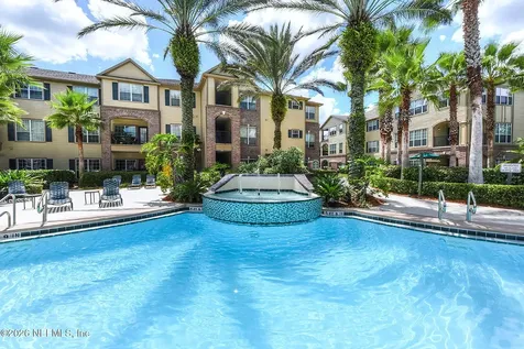 7800 Point Meadows Drive Jacksonville FL 32256