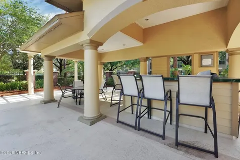 7800 Point Meadows Drive Jacksonville FL 32256