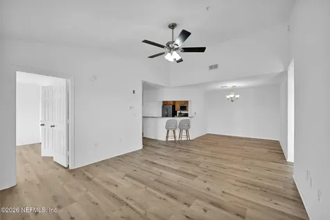 7800 Point Meadows Drive Jacksonville FL 32256