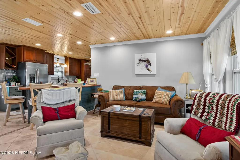 137 & 135 Riverside Drive Satsuma FL 32189