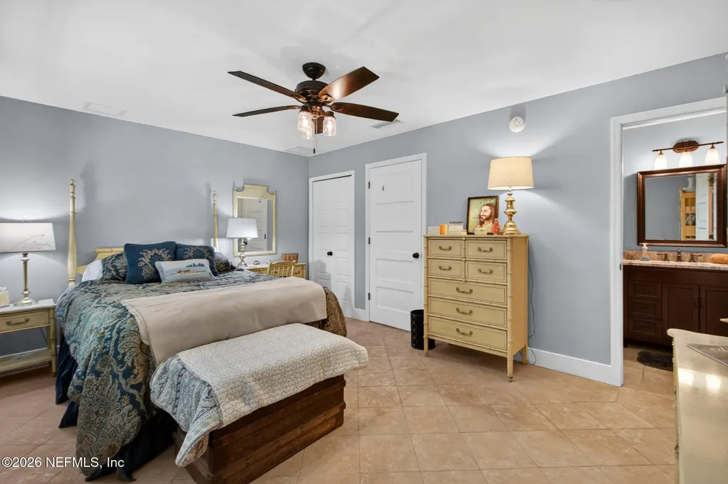 137 & 135 Riverside Drive Satsuma FL 32189