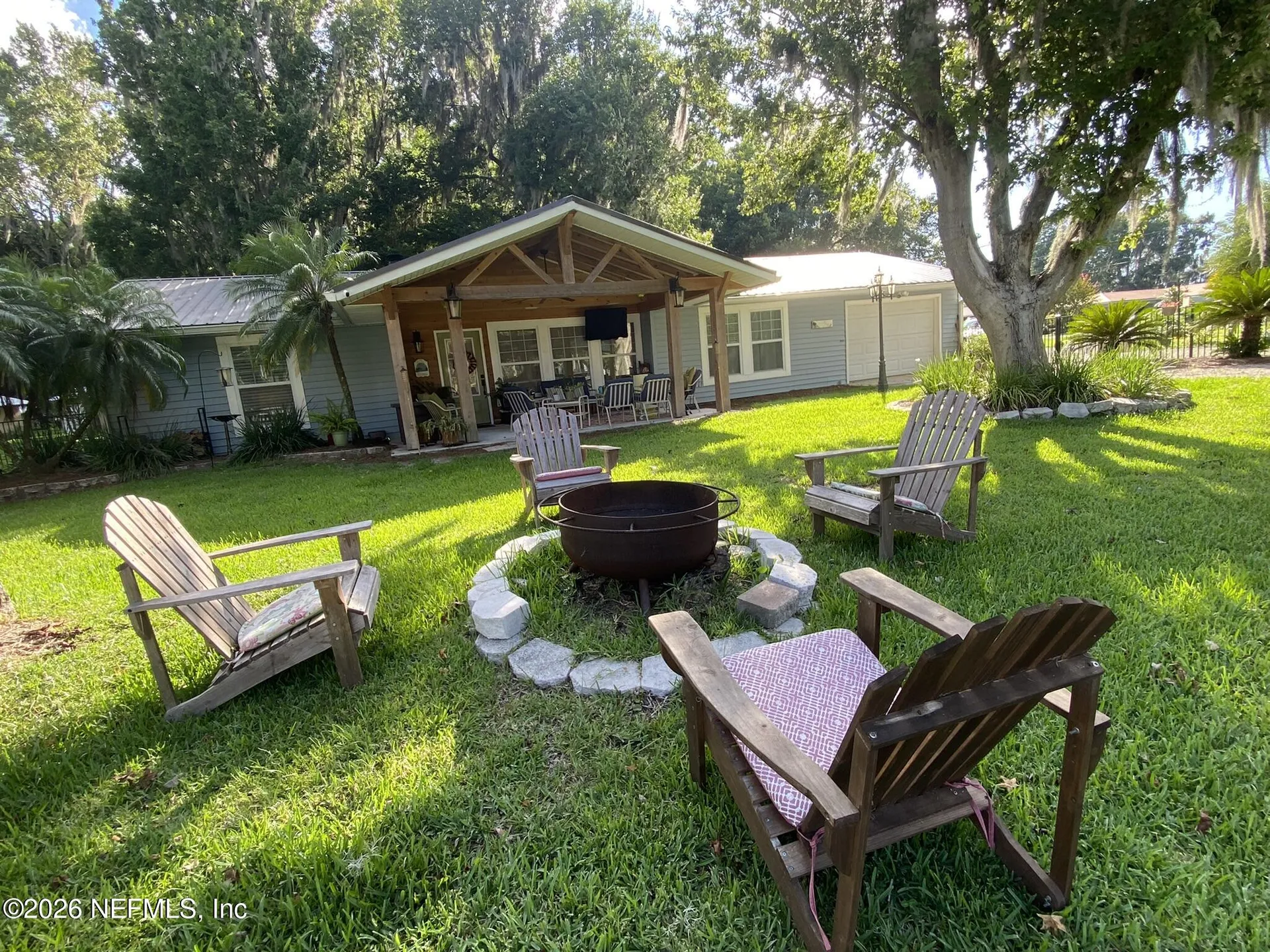 137 & 135 Riverside Drive Satsuma FL 32189