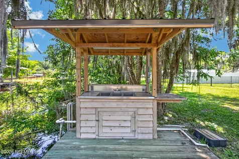 137 & 135 Riverside Drive Satsuma FL 32189