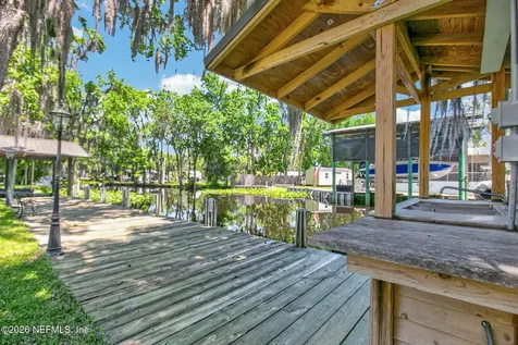 137 & 135 Riverside Drive Satsuma FL 32189