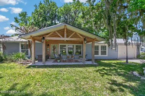 137 & 135 Riverside Drive Satsuma FL 32189
