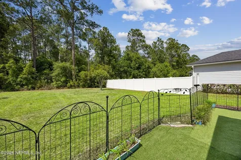 96017 Breezeway Court Yulee FL 32097