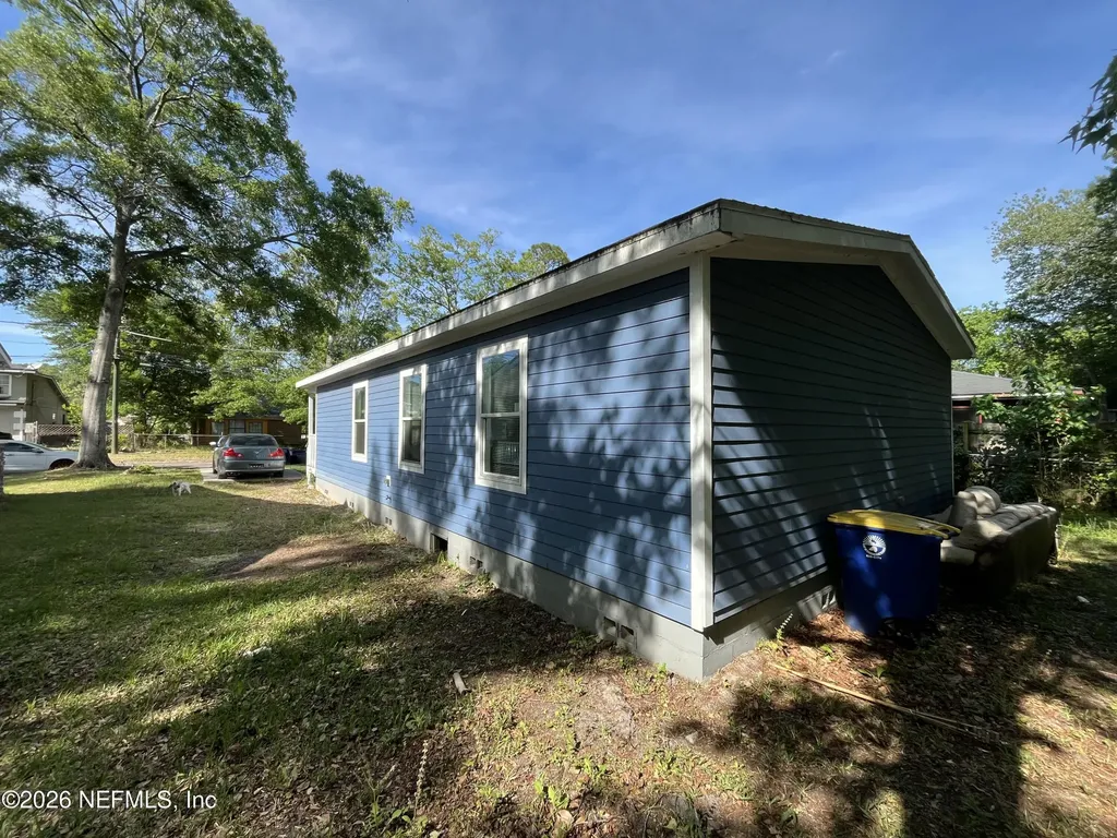 1958 Morehouse Road Jacksonville FL 32209