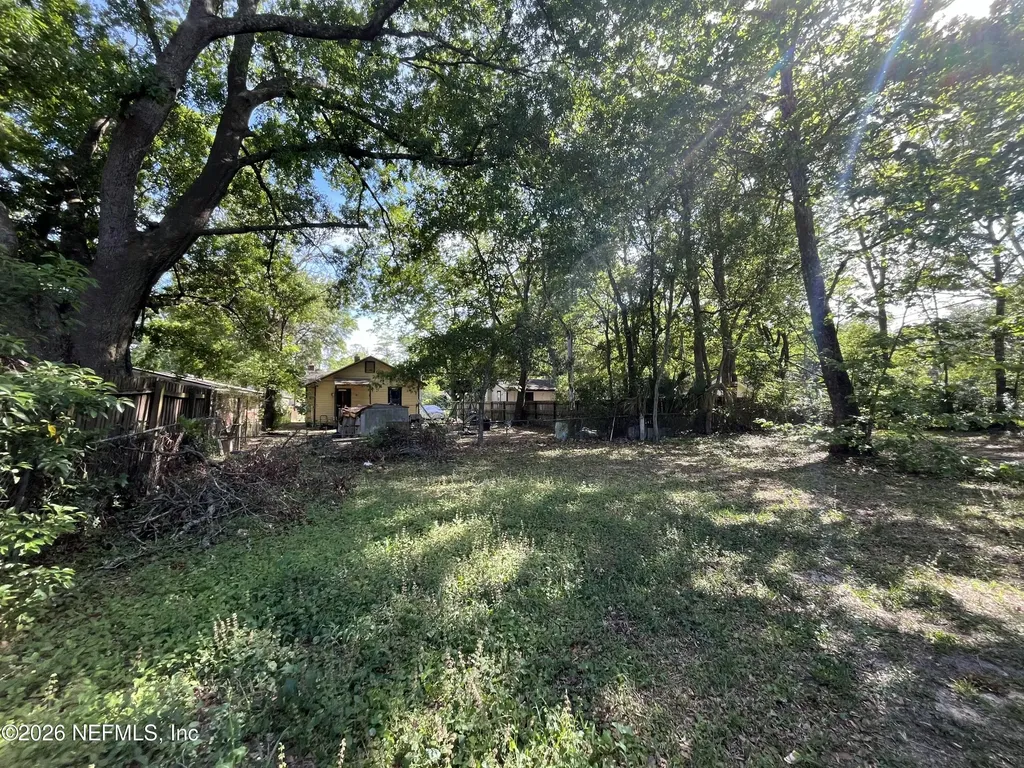 1958 Morehouse Road Jacksonville FL 32209