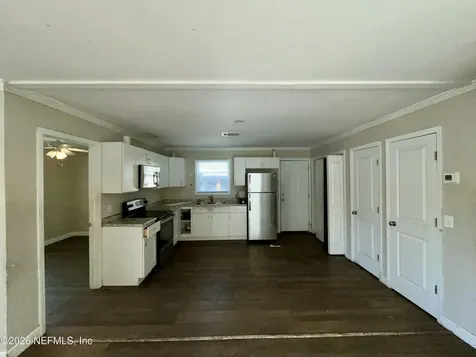 1958 Morehouse Road Jacksonville FL 32209