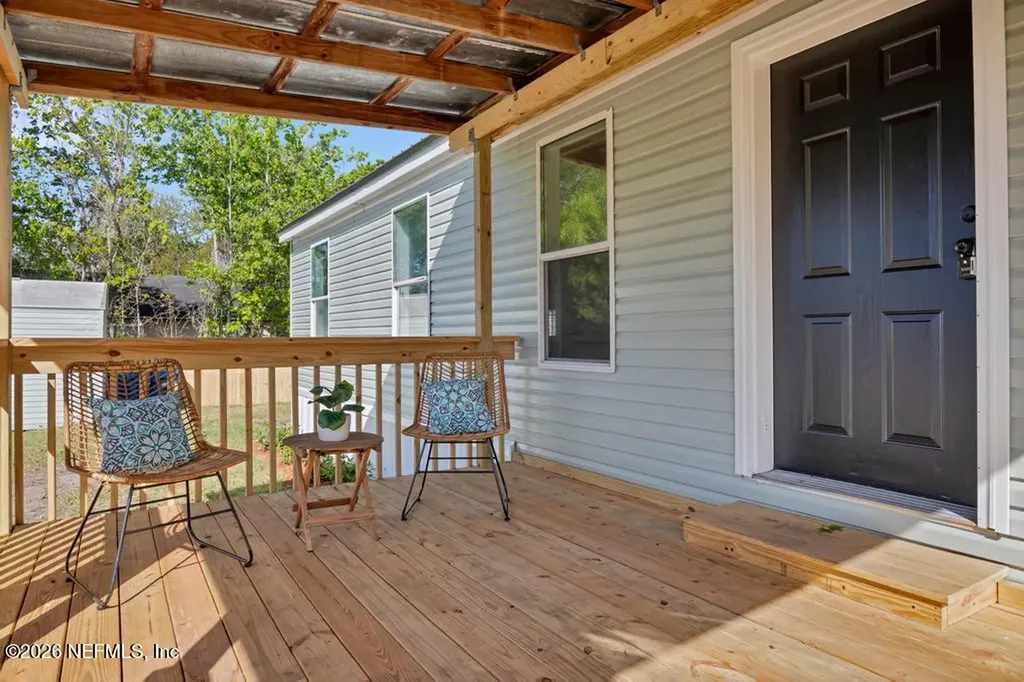 447 Eric Avenue Jacksonville FL 32218