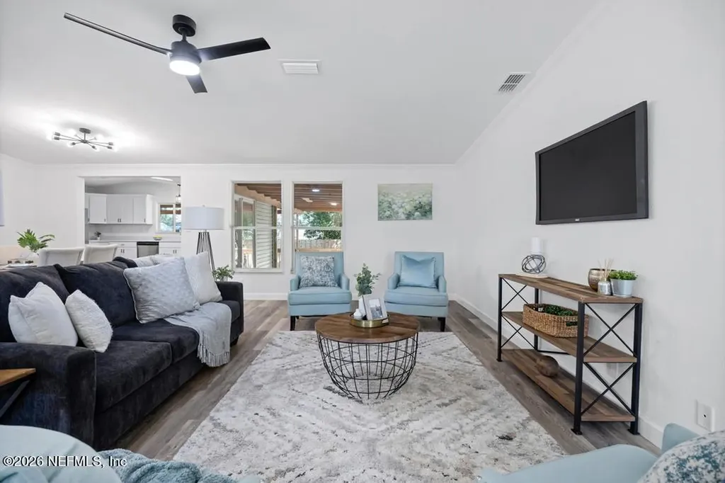 447 Eric Avenue Jacksonville FL 32218