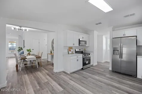 447 Eric Avenue Jacksonville FL 32218