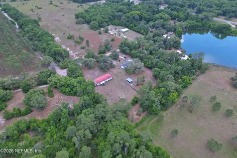 214 Baker Road Satsuma FL 32189