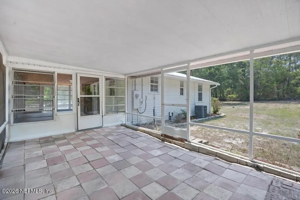 166 Hernando Drive Florahome FL 32140