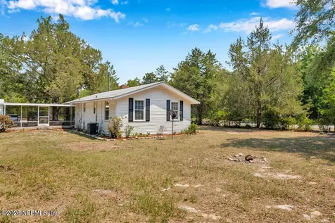 166 Hernando Drive Florahome FL 32140