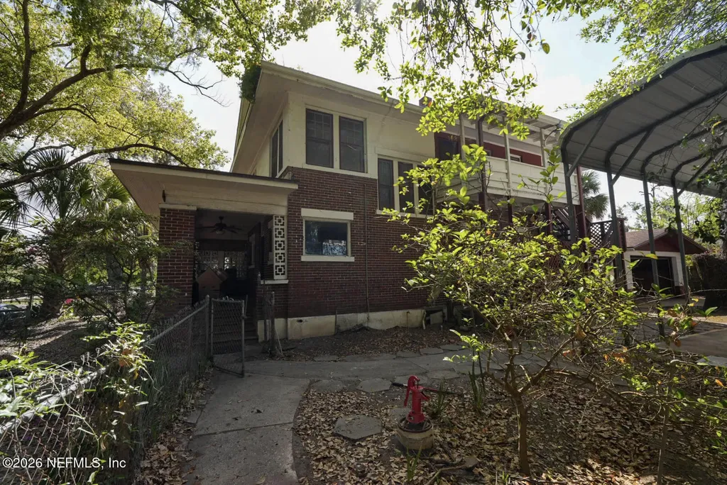 228 W 11th Street Jacksonville FL 32206