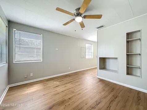 9232 Adams Avenue Jacksonville FL 32208