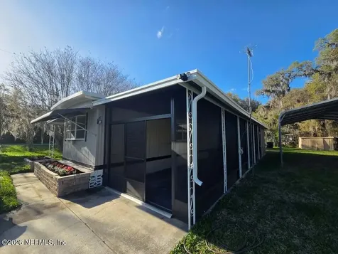 200 E Char Lane Crescent City FL 32112