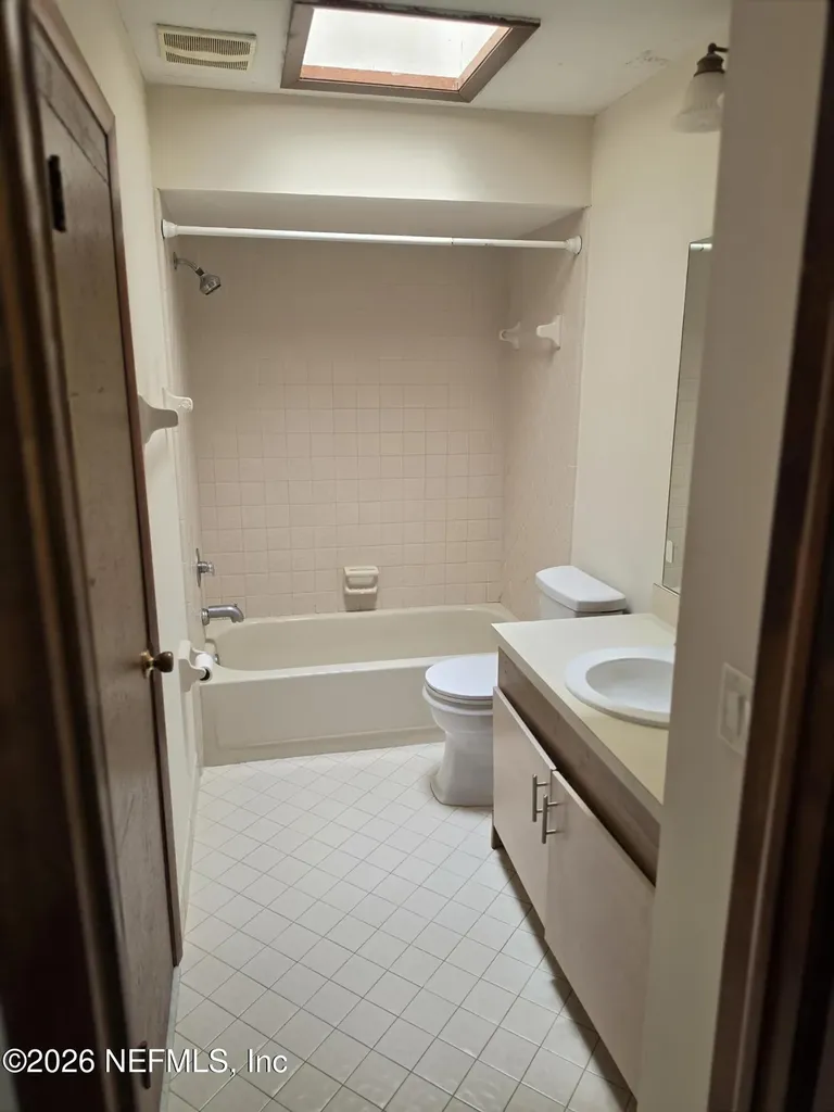 745 Century 21 Drive Jacksonville FL 32216