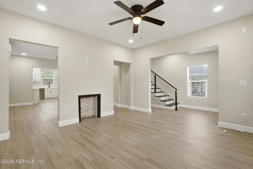 115 W 16th Street Jacksonville FL 32206