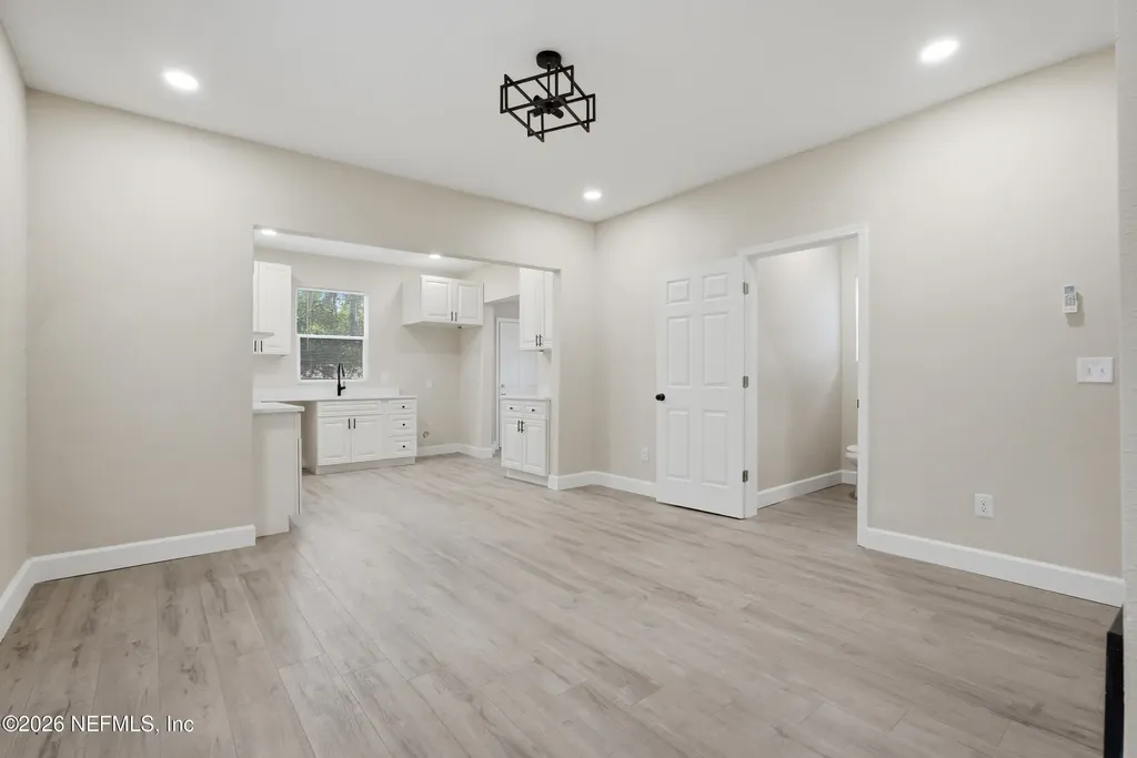 115 W 16th Street Jacksonville FL 32206