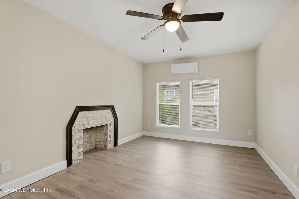 115 W 16th Street Jacksonville FL 32206
