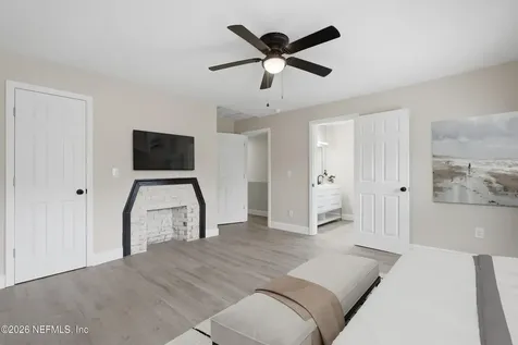 115 W 16th Street Jacksonville FL 32206