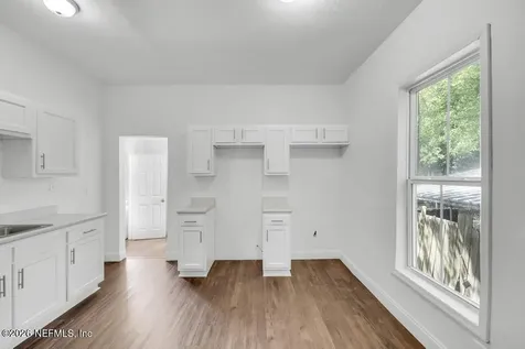 2410 Mcquade Street Jacksonville FL 32209