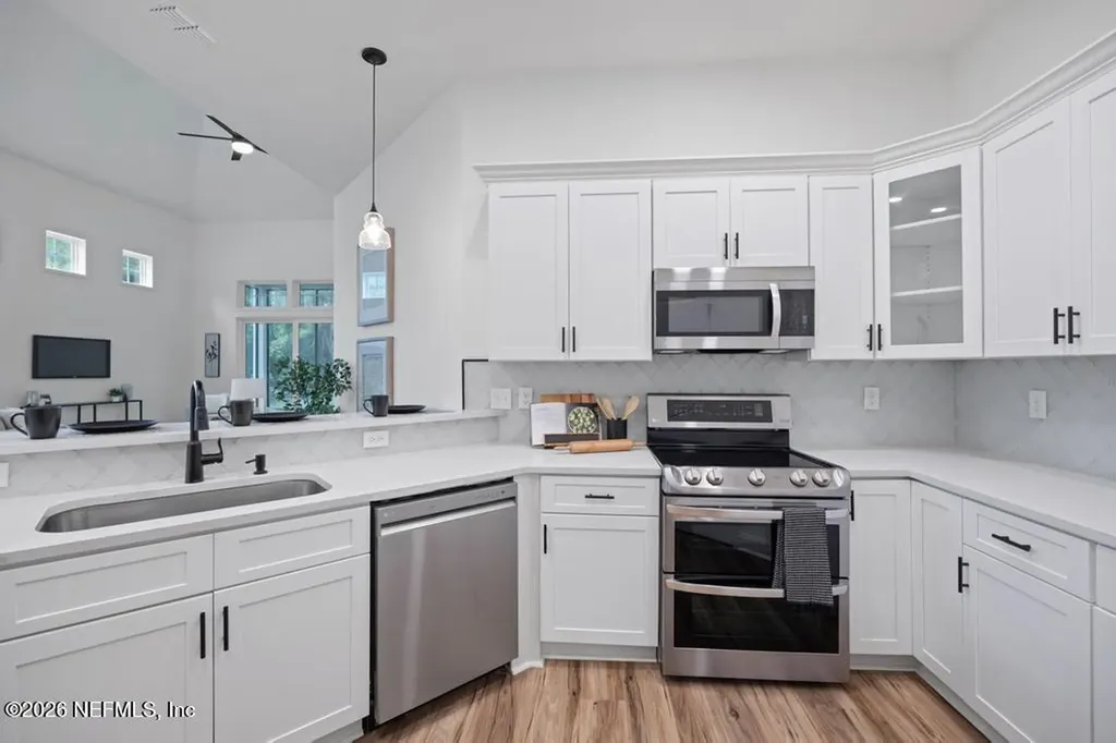 94028 Hemlock Court Fernandina Beach FL 32034