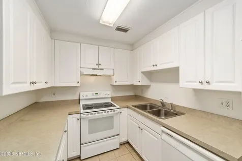 501 SW 75th Street Gainesville FL 32607