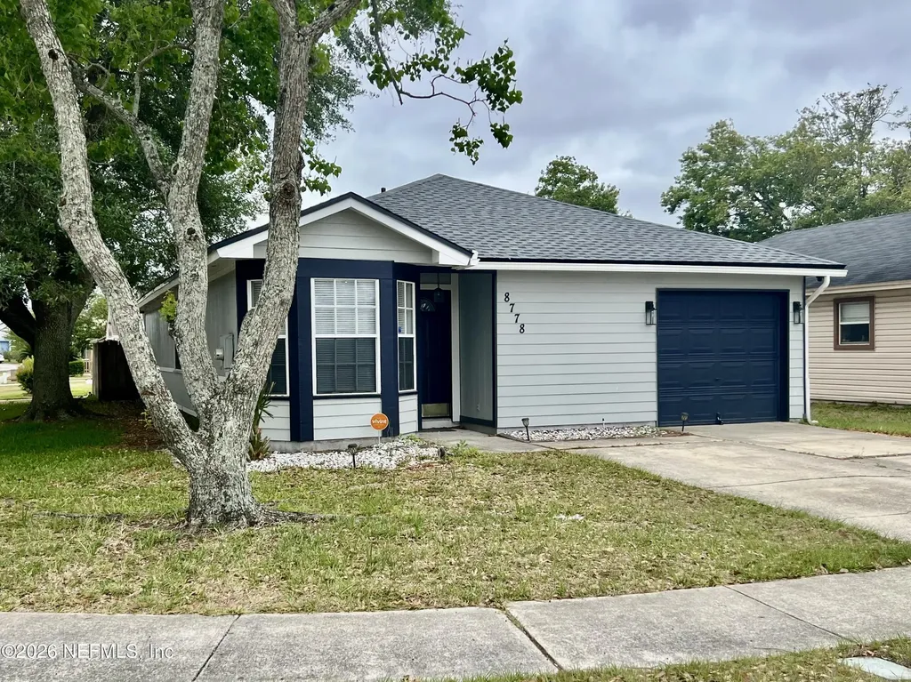 8778 Buzz Court Jacksonville FL 32216