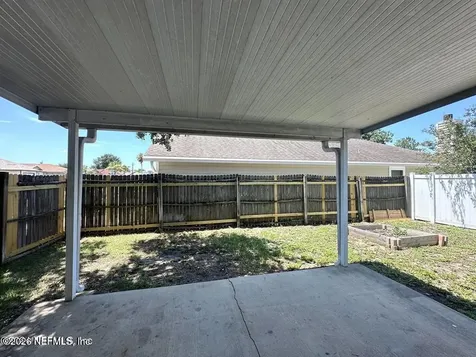 8778 Buzz Court Jacksonville FL 32216