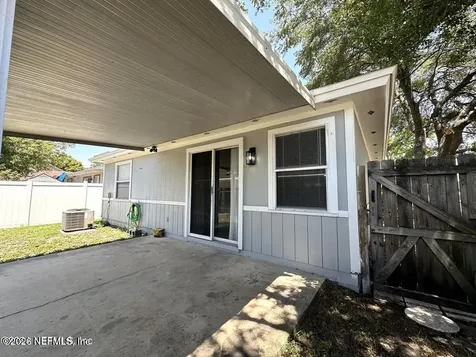8778 Buzz Court Jacksonville FL 32216
