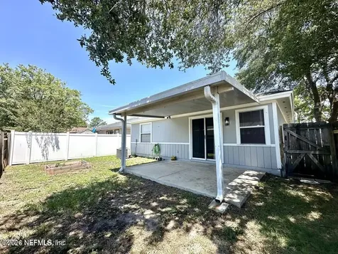 8778 Buzz Court Jacksonville FL 32216