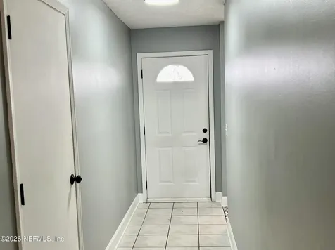 8778 Buzz Court Jacksonville FL 32216