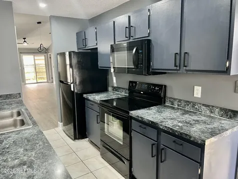 8778 Buzz Court Jacksonville FL 32216