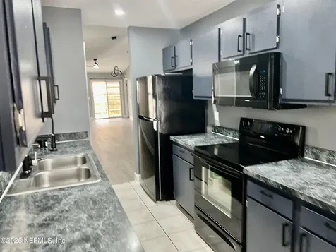 8778 Buzz Court Jacksonville FL 32216