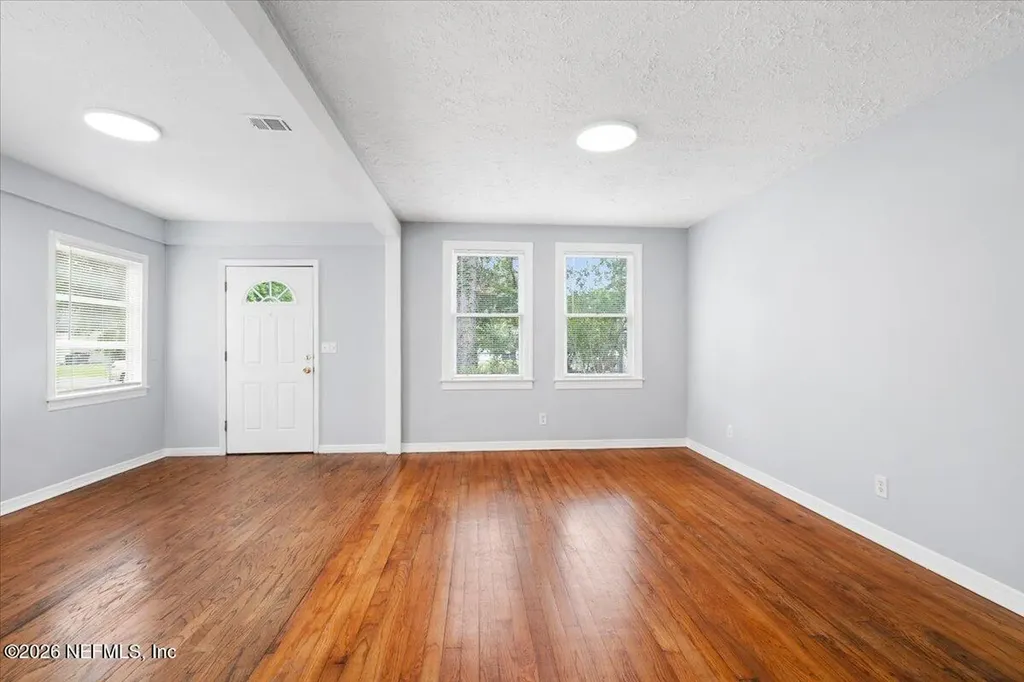 4649 Delta Avenue Jacksonville FL 32205
