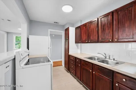4649 Delta Avenue Jacksonville FL 32205