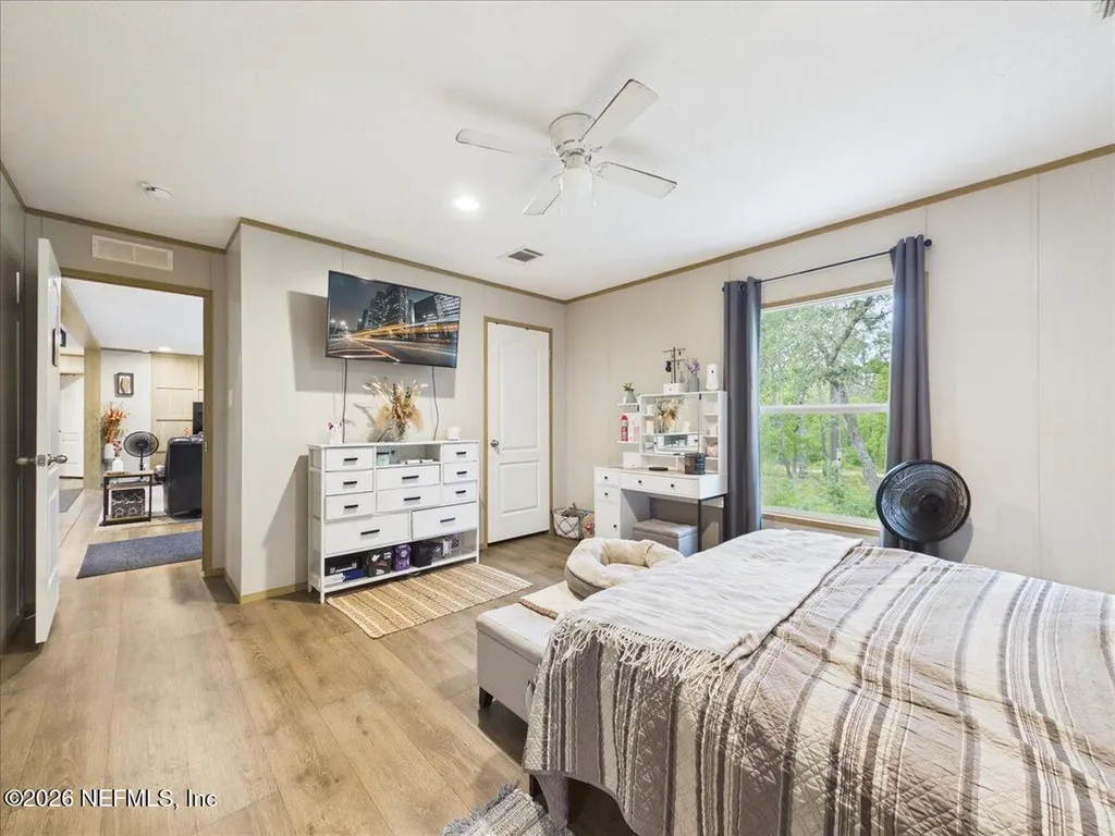121 Janet Drive Hollister FL 32147