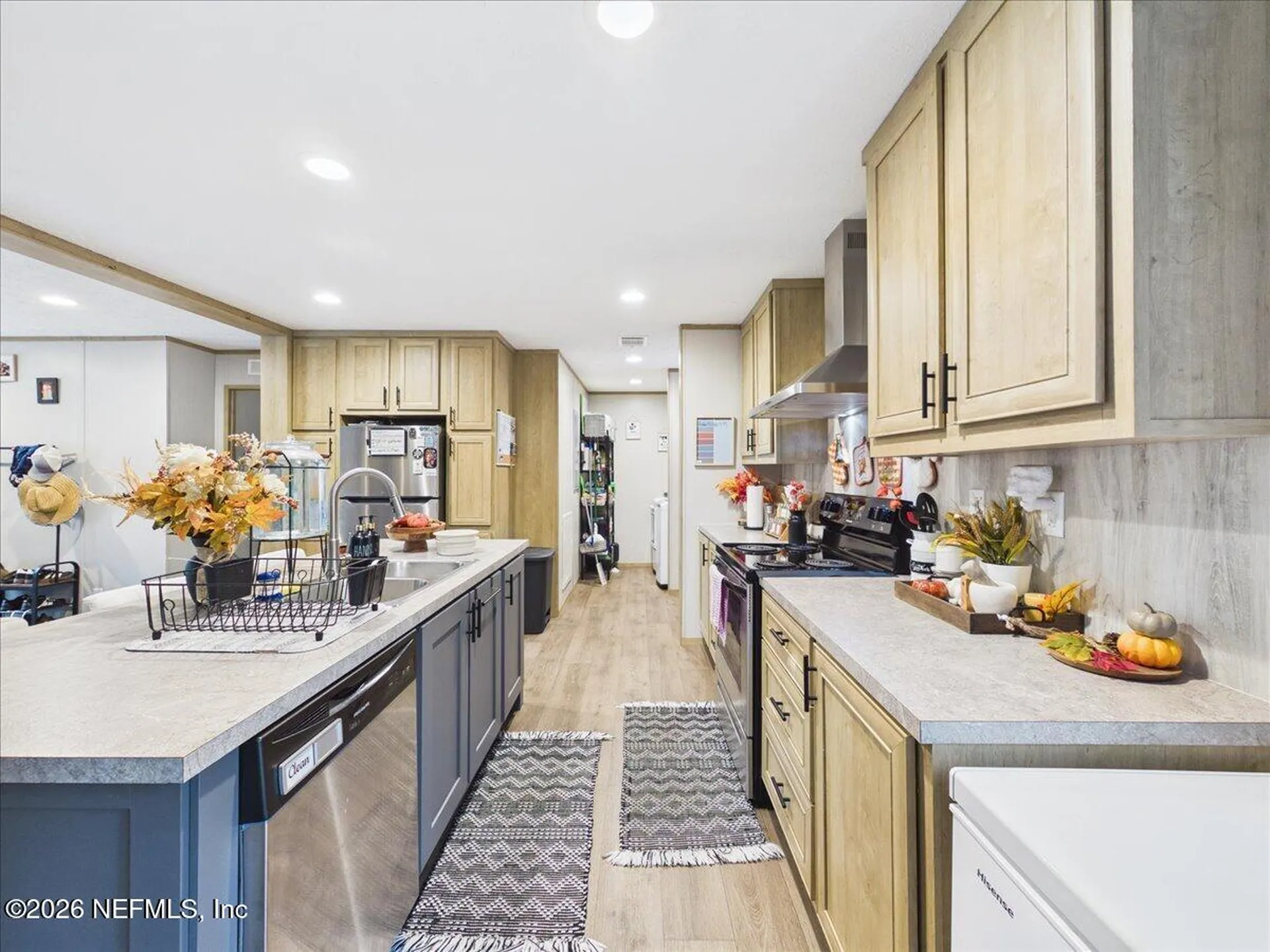 121 Janet Drive Hollister FL 32147