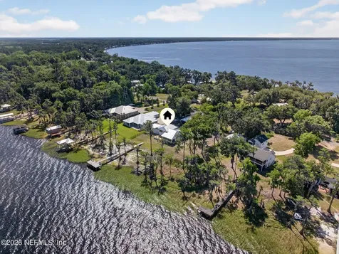 2473 SE 30th Street Melrose FL 32666