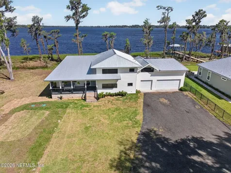 2473 SE 30th Street Melrose FL 32666